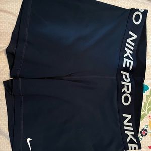Nike Pros Shorts Navy 5 inch
